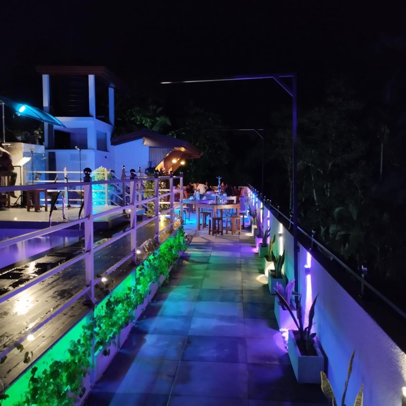 Hotel Sunny Cloud Harumalgoda Екстер'єр фото