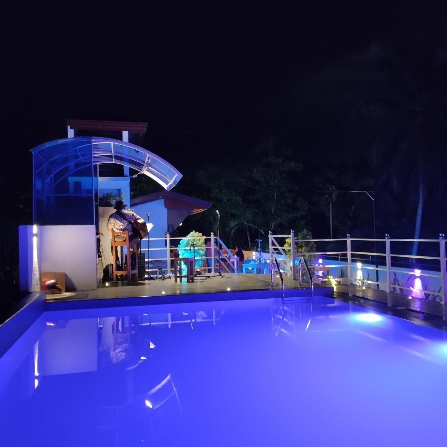 Hotel Sunny Cloud Harumalgoda Екстер'єр фото